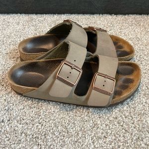 Birkenstock - Arizona slide sandal